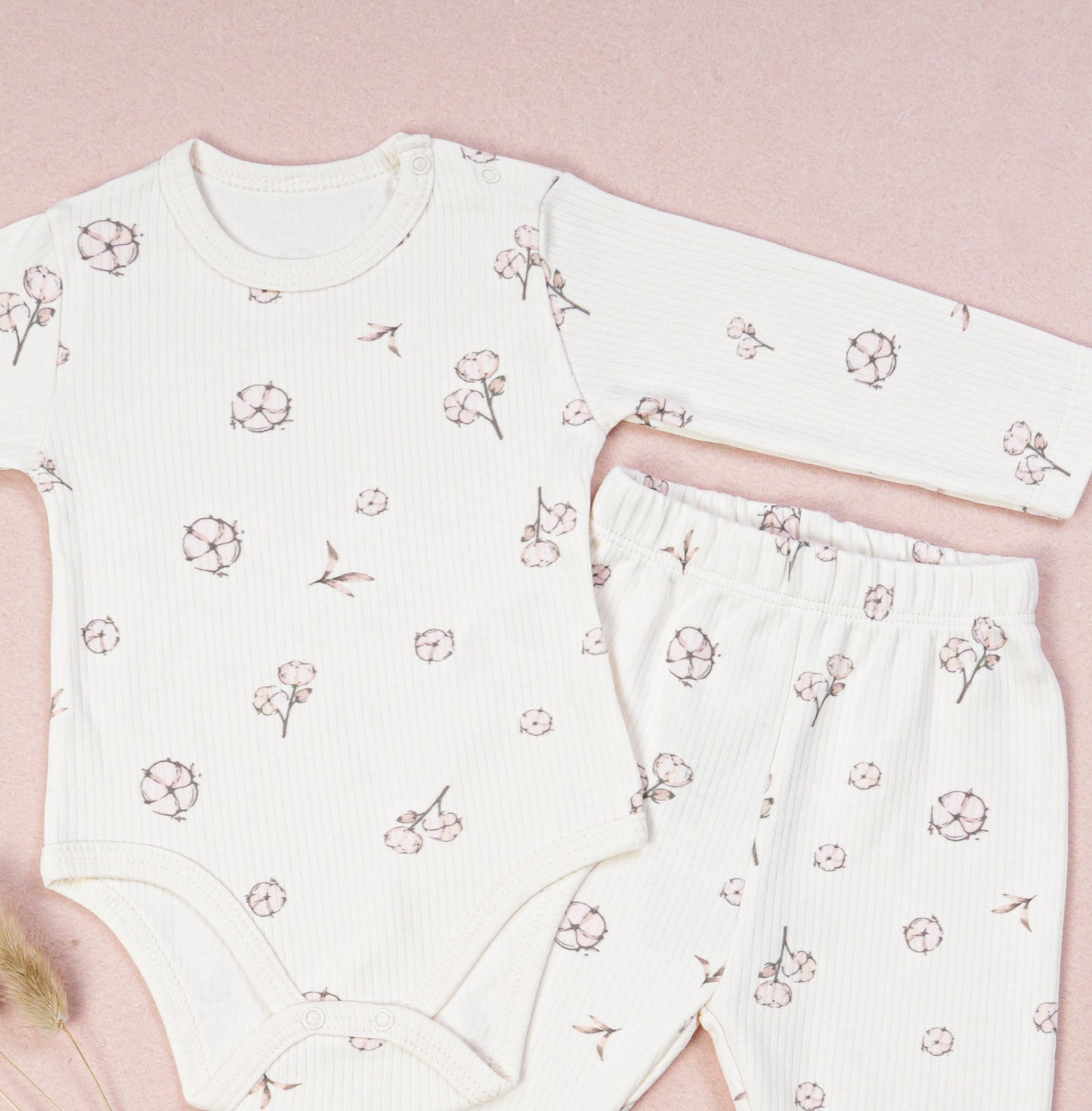 100% Cotton Baby Bodysuit & Pants Set Plant & Bloom
