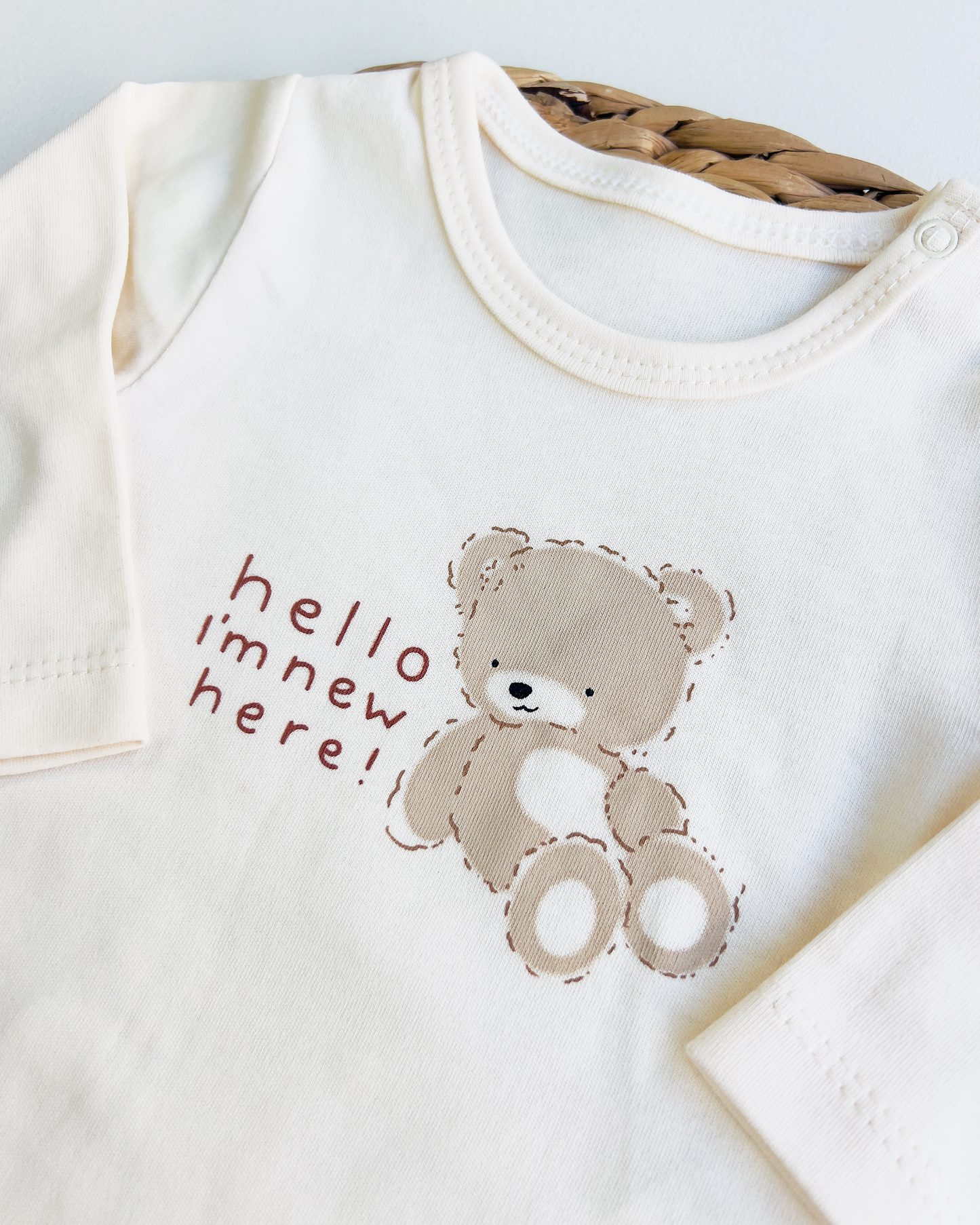 Baby Bodysuit & Pants set "I Am New Here"