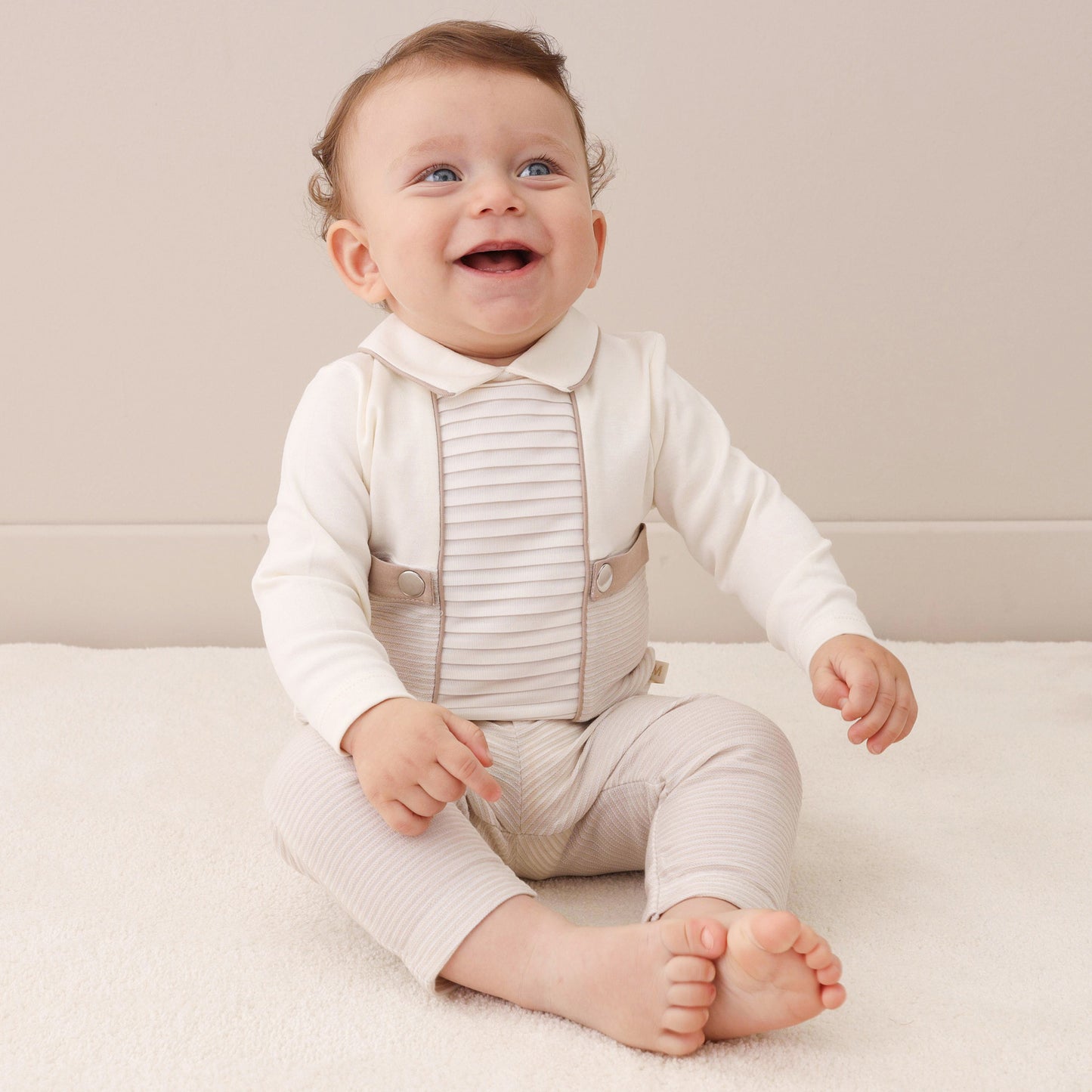 Boys 2 piece Shirt & Pants Cream Beige Outfit