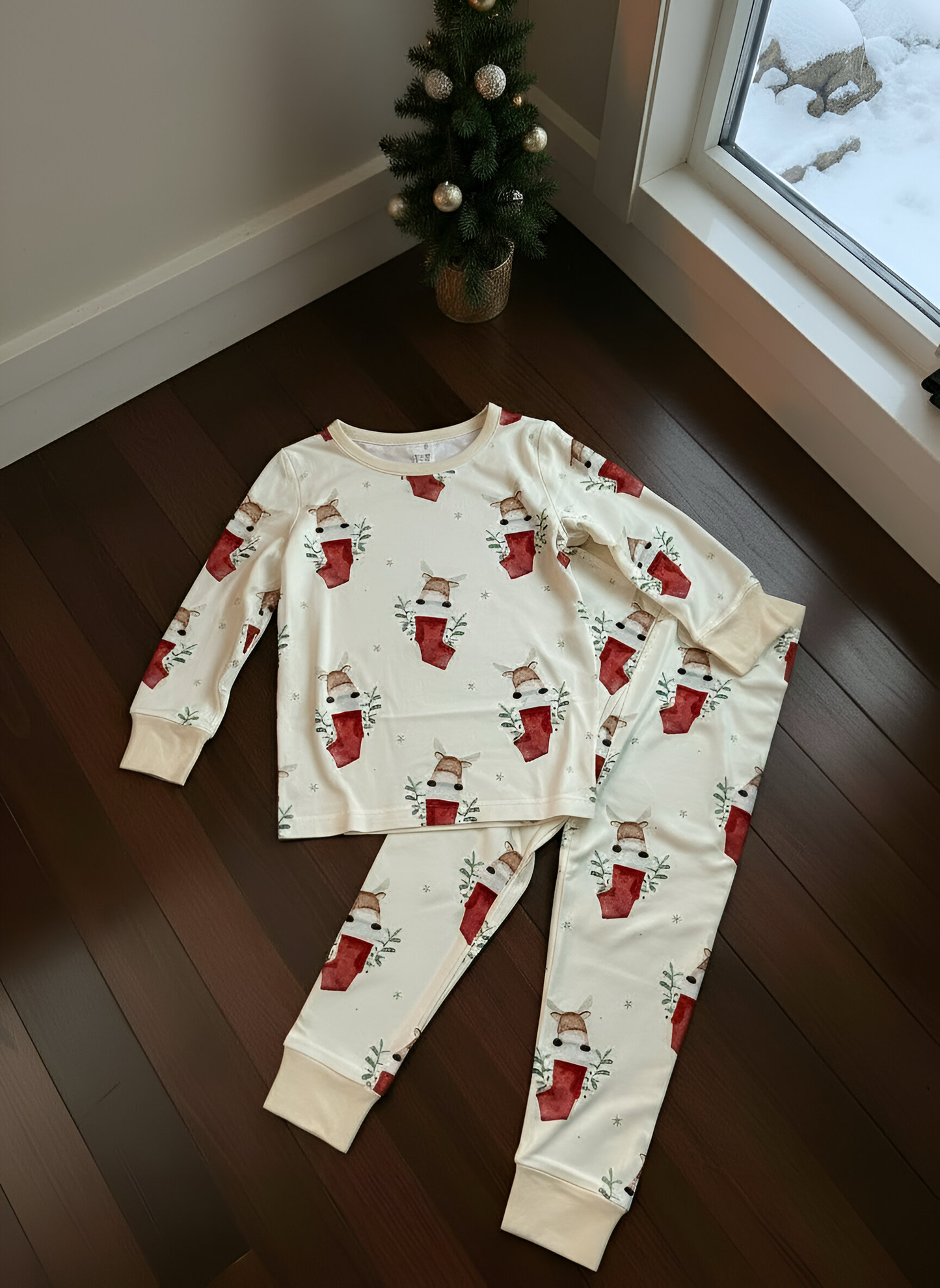 Kids Bamboo 2 piece Pajamas- Holiday print