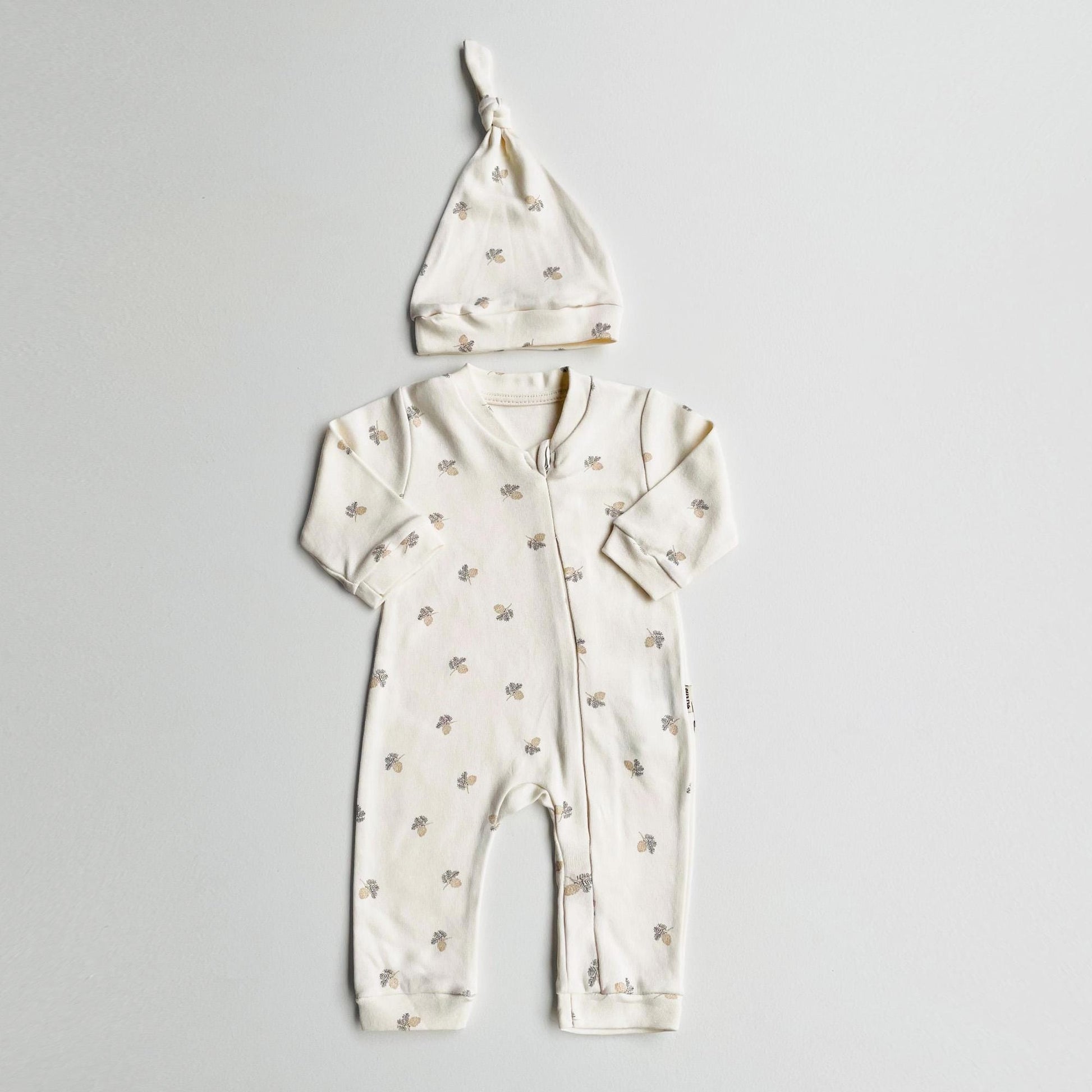Baby Romper "Accorn" Organic Cotton Cream One Piece set with Hat