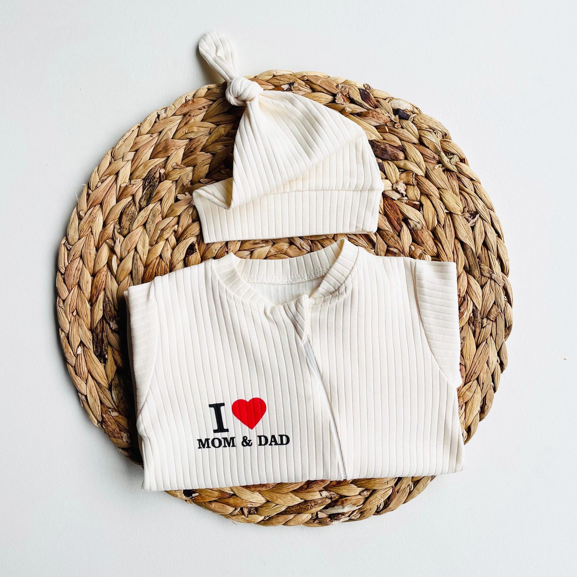 Baby Romper "I love Mom & Dad" Organic Cotton Cream One Piece set with Hat